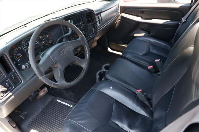 2004 Chevrolet Silverado 2500HD LS