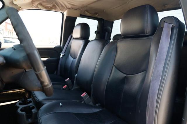 2004 Chevrolet Silverado 2500HD LS