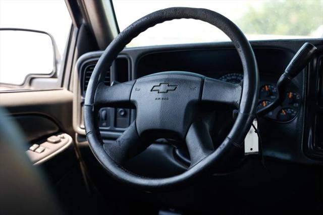 2004 Chevrolet Silverado 2500HD LS