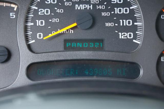 2004 Chevrolet Silverado 2500HD LS