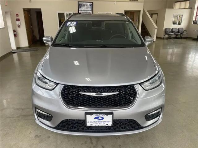 2021 Chrysler Pacifica Touring for sale in Lowell, MA
