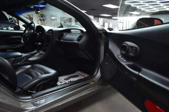 2000 Chevrolet Corvette Base