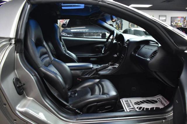 2000 Chevrolet Corvette Base