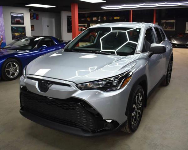 2024 Toyota Corolla Cross Hybrid SE for sale in Shelby Township, MI