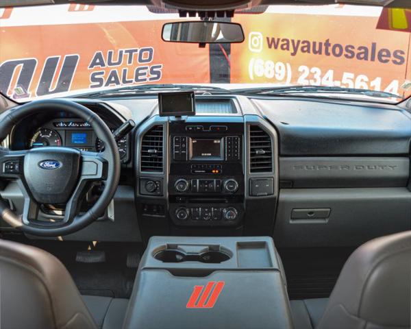2017 Ford F-550 XL