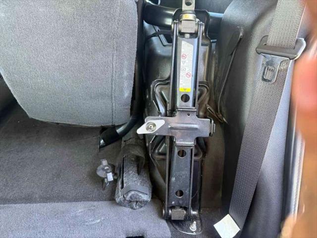 2005 HUMMER H2 Base
