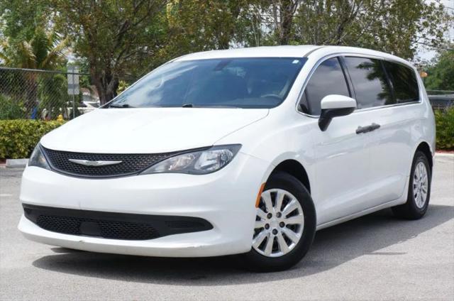 2021 Chrysler Voyager L