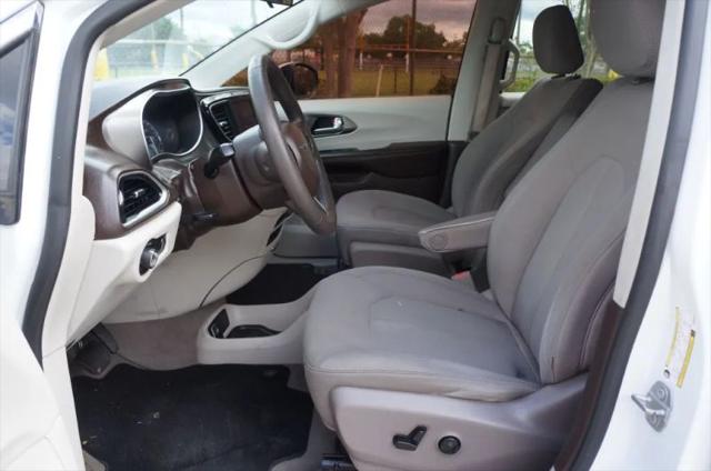 2021 Chrysler Voyager L