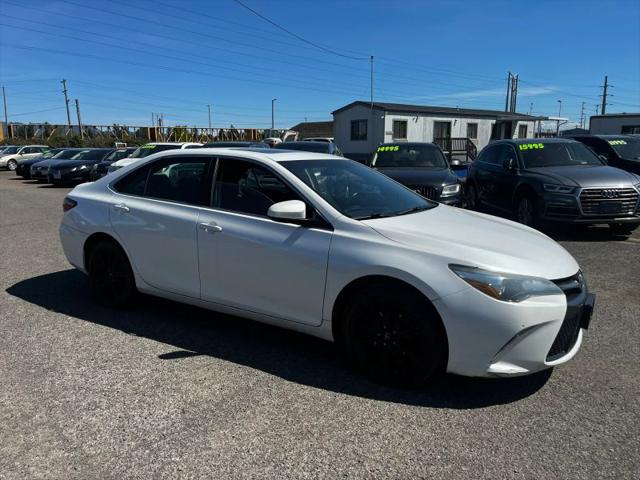 2016 Toyota Camry SE for sale in Eugene, OR