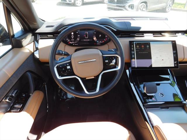 2025 Land Rover Range Rover Sport P360 SE
