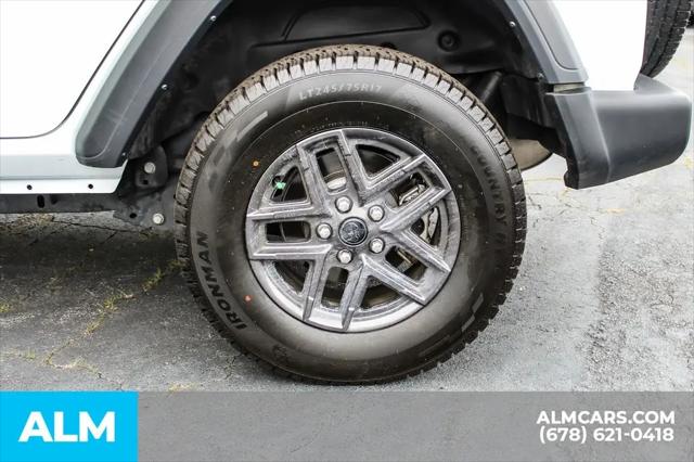 2025 Jeep Wrangler 4-Door Summit 4x4