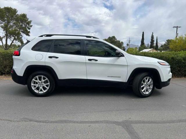 2016 Jeep Cherokee Sport