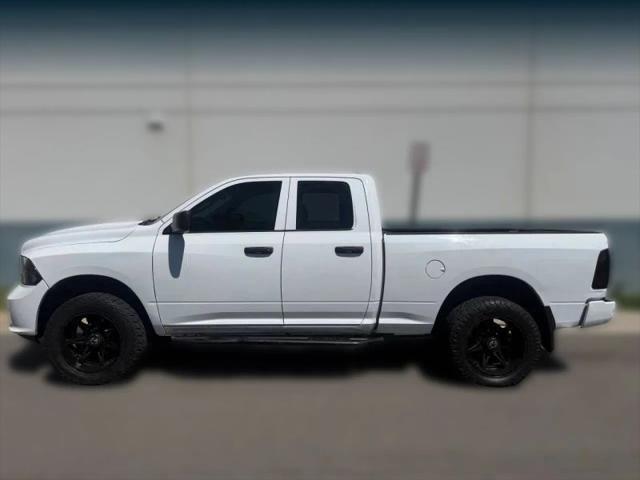 2017 Ram 1500 Express Quad Cab 4x4 6'4" Box