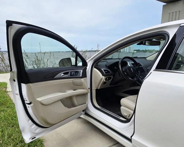 2019 Lincoln MKZ Reserve II