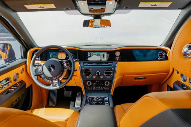 2025 Rolls-Royce Cullinan Base