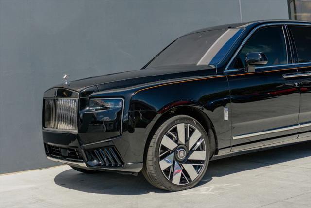 2025 Rolls-Royce Cullinan Base