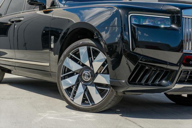 2025 Rolls-Royce Cullinan Base