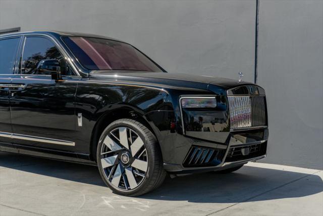 2025 Rolls-Royce Cullinan Base