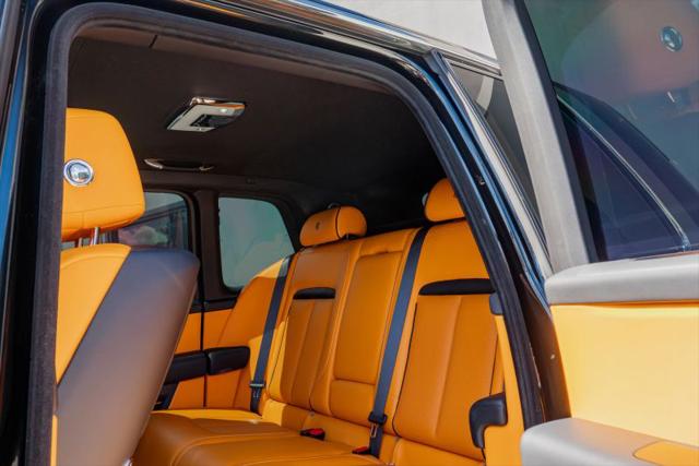 2025 Rolls-Royce Cullinan Base