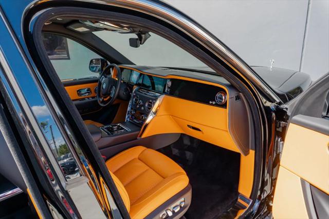2025 Rolls-Royce Cullinan Base