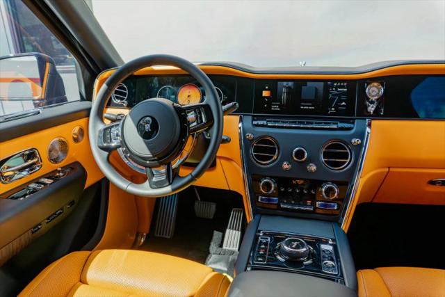 2025 Rolls-Royce Cullinan Base