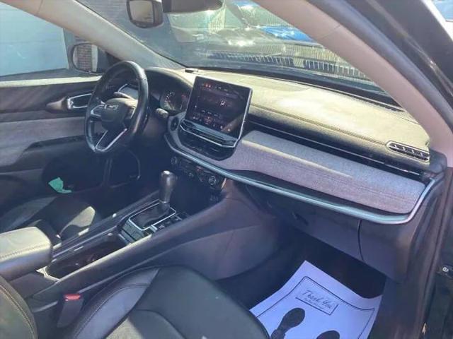 2022 Jeep Compass Latitude Lux 4x4