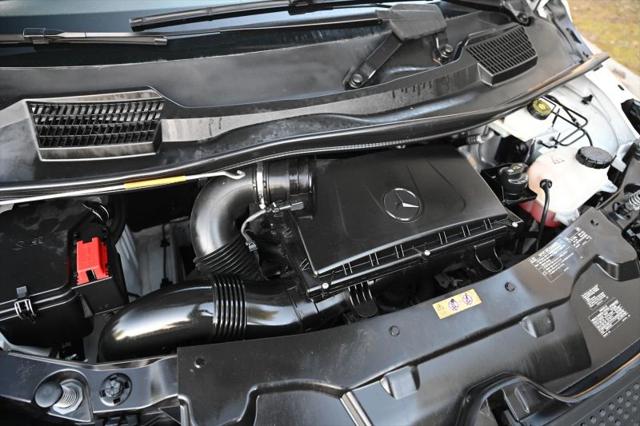 2020 Mercedes-Benz Metris Base