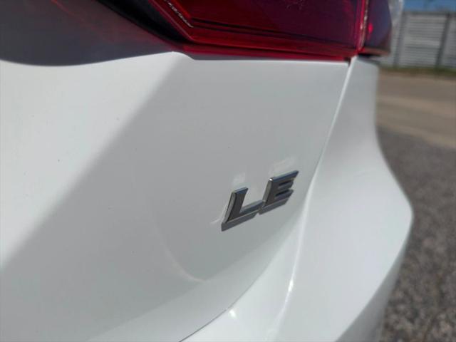2020 Toyota Camry LE