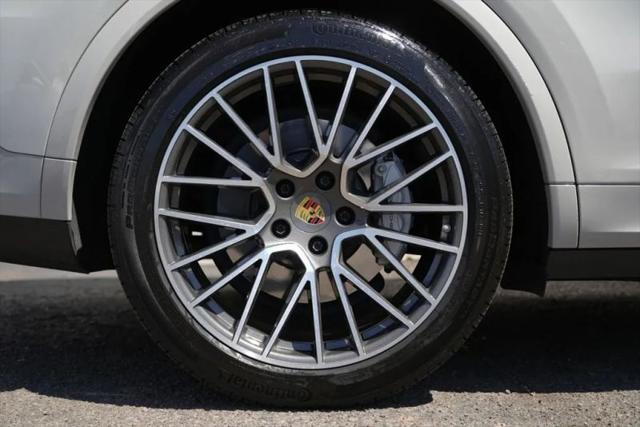 2023 Porsche Cayenne Turbo