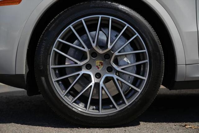 2023 Porsche Cayenne Turbo