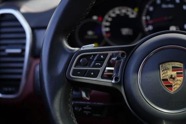 2023 Porsche Cayenne Turbo