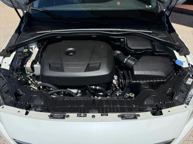 2016 Volvo V60 T5 Drive-E Premier