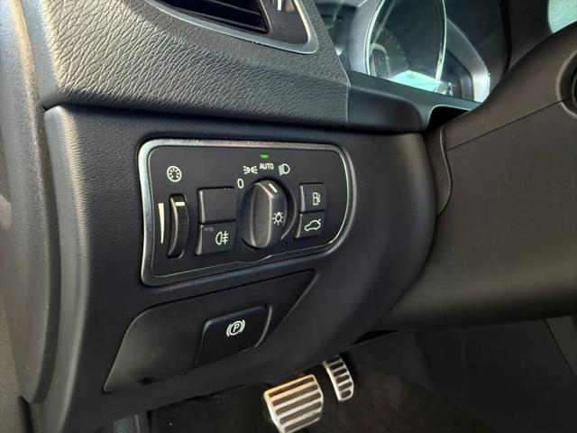 2016 Volvo V60 T5 Drive-E Premier