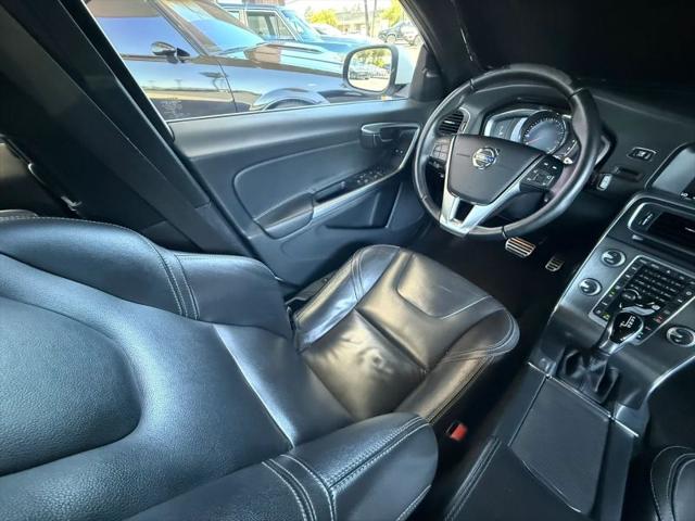 2016 Volvo V60 T5 Drive-E Premier