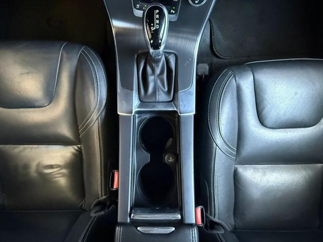2016 Volvo V60 T5 Drive-E Premier