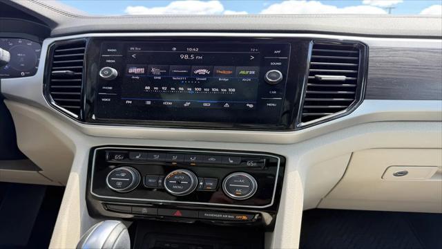 2023 Volkswagen Atlas 3.6L V6 SE w/Technology