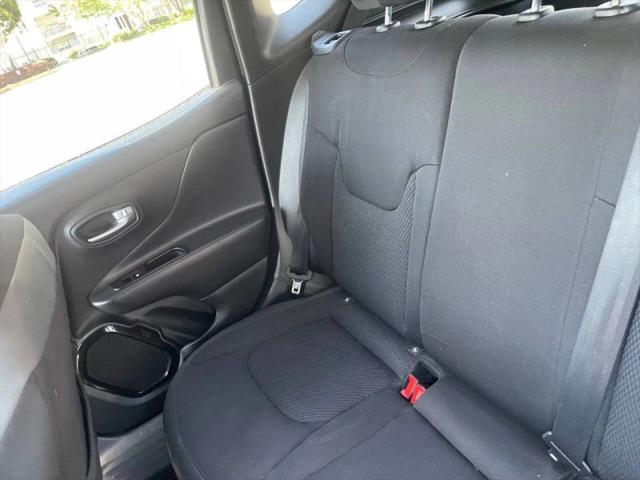 2019 Jeep Renegade Altitude FWD