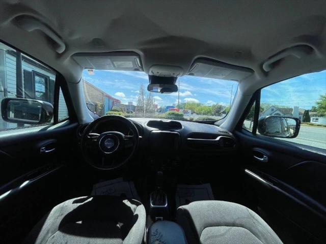2019 Jeep Renegade Altitude FWD