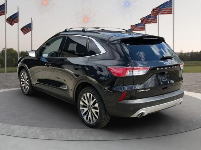2020 Ford Escape Titanium Hybrid