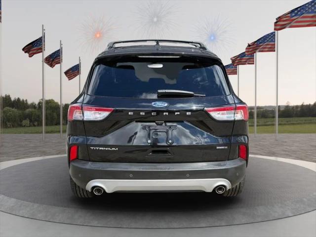 2020 Ford Escape Titanium Hybrid