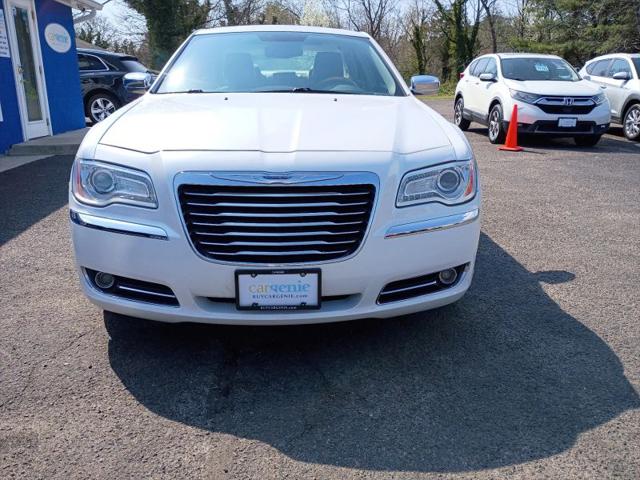 2012 Chrysler 300 Limited