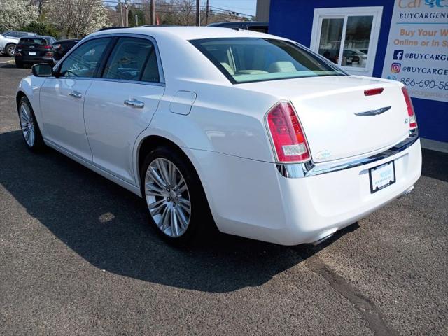 2012 Chrysler 300 Limited