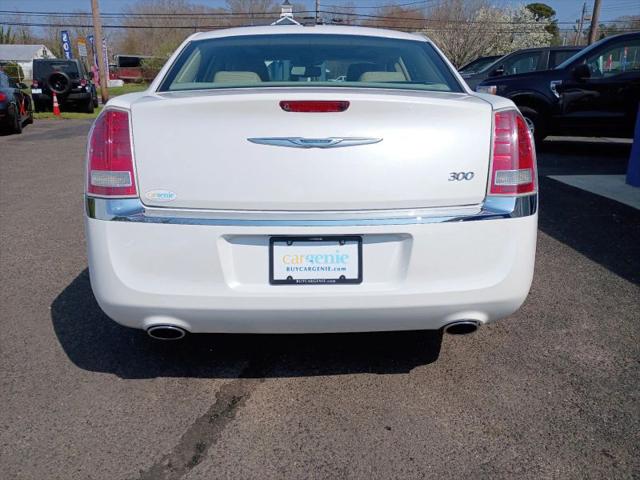 2012 Chrysler 300 Limited