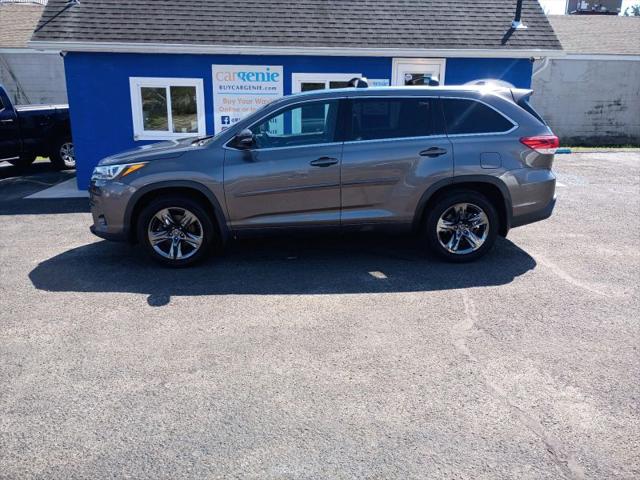 2018 Toyota Highlander Limited Platinum