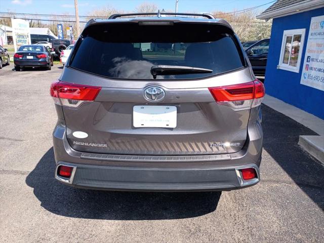 2018 Toyota Highlander Limited Platinum