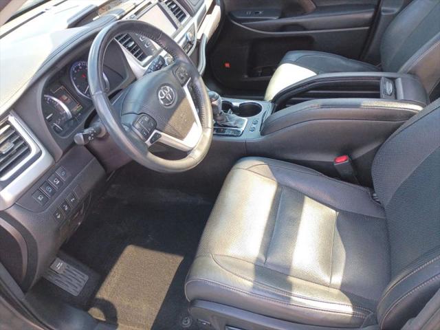 2018 Toyota Highlander Limited Platinum