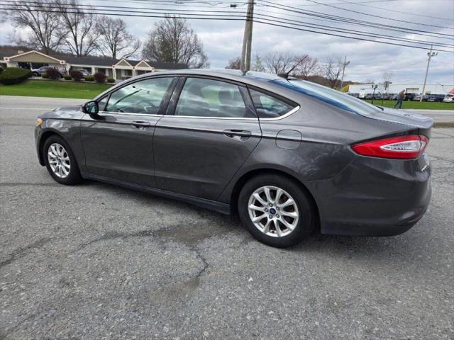2015 Ford Fusion S