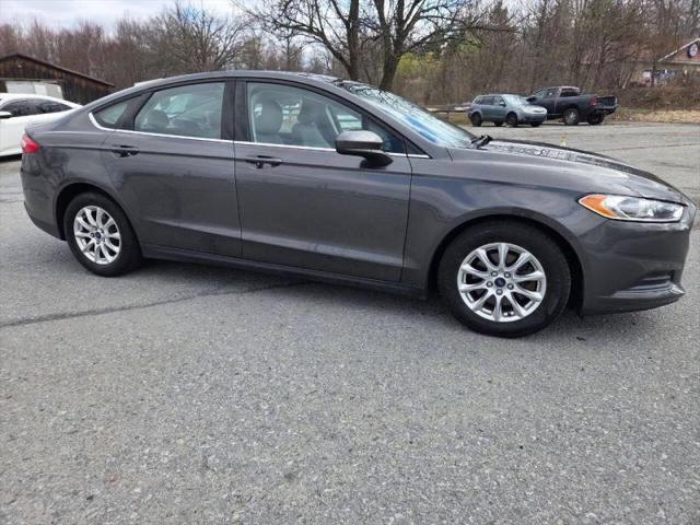 2015 Ford Fusion S