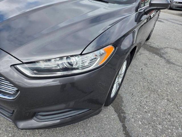 2015 Ford Fusion S