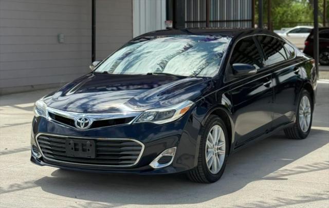 2013 Toyota Avalon XLE for sale in San Antonio, TX